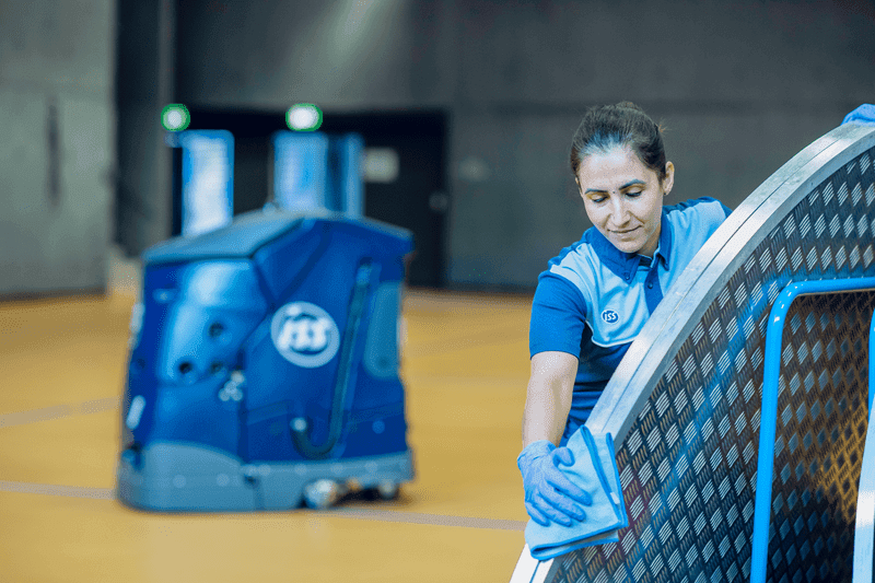 2024_ISS_CH_Cleaning_Cobot_01